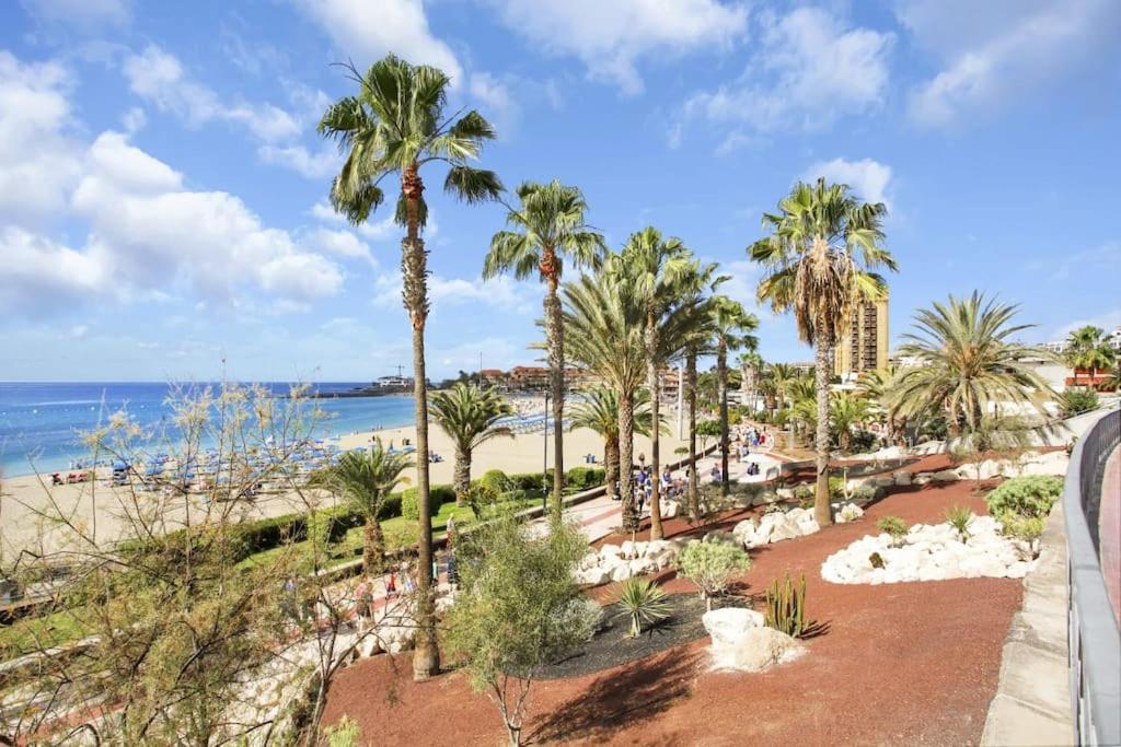 Studio In Torres Del Sol Griffin Near The Beach อาโรนา ภายนอก รูปภาพ