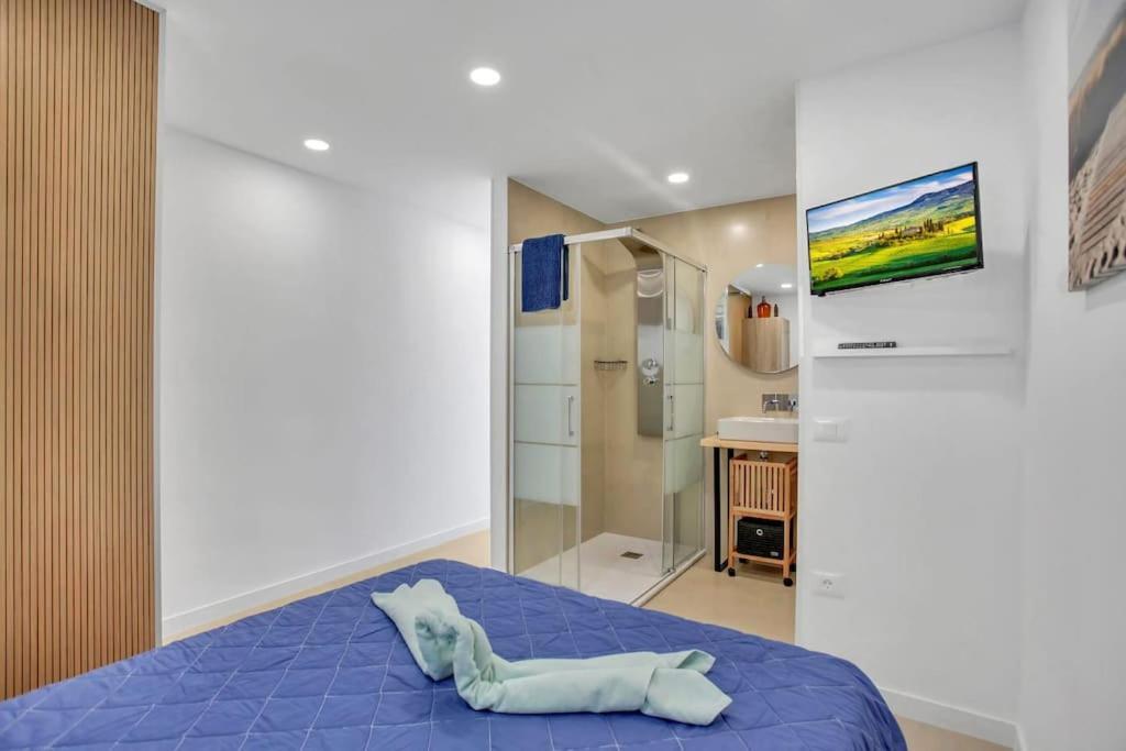 Studio In Torres Del Sol Griffin Near The Beach อาโรนา ภายนอก รูปภาพ